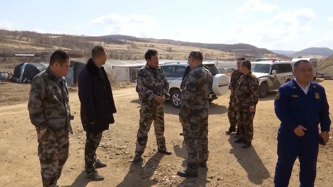 东宁市市领导检查清明节期间森林防火工作