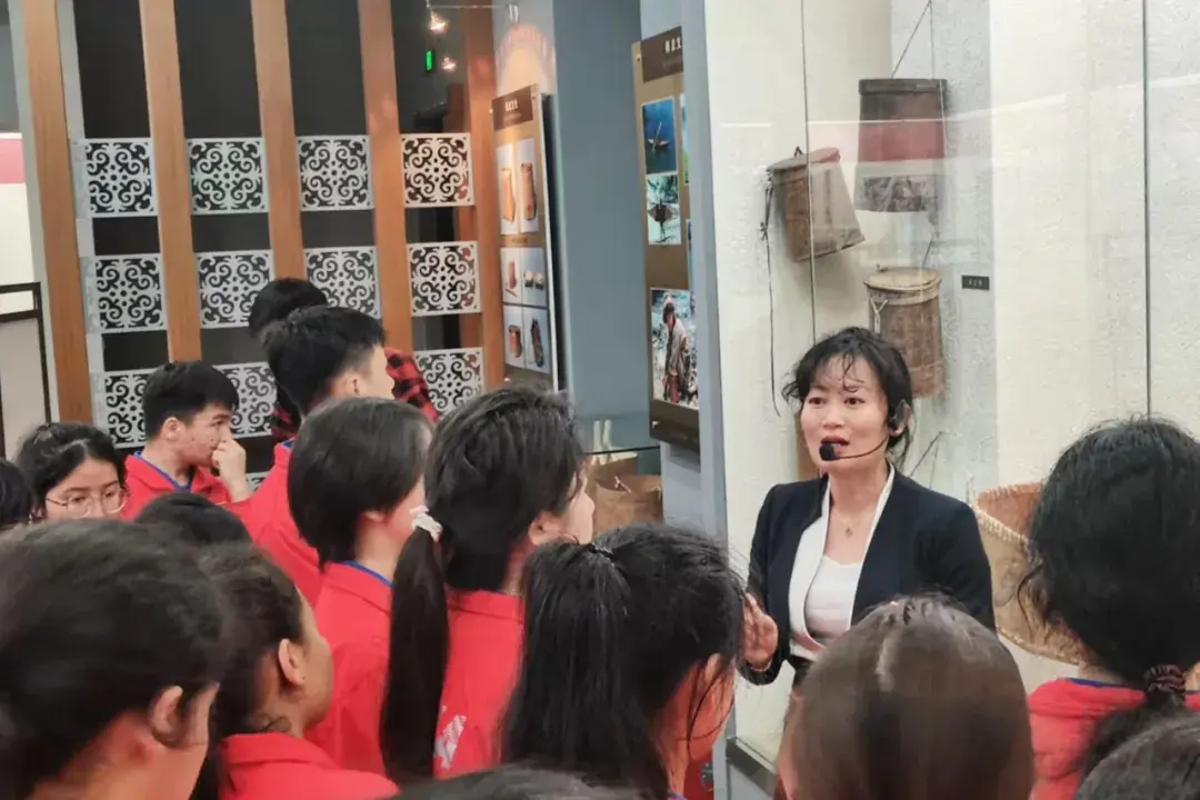 黑龙江大学持续开展大中小同上一堂思政课校园文化体验活动